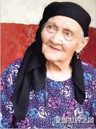 中国最长寿的人，阿丽米罕·色依提131岁(健在的世界第一老人)
