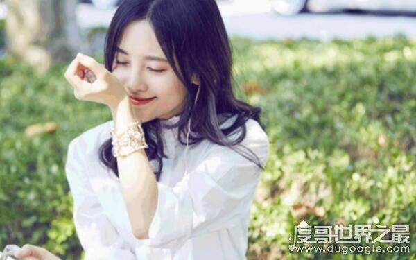 4000年一遇的美女，鞠婧祎出道前比赛照片揭秘(外貌形同路人)