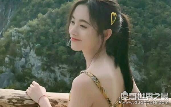4000年一遇的美女，鞠婧祎出道前比赛照片揭秘(外貌形同路人)