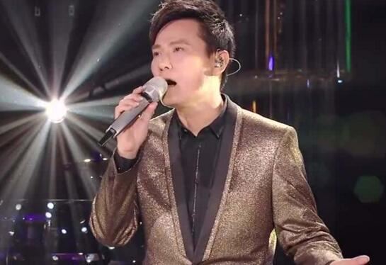 张信哲老婆，年逾半百张信哲结婚了吗(准备孤独终老)