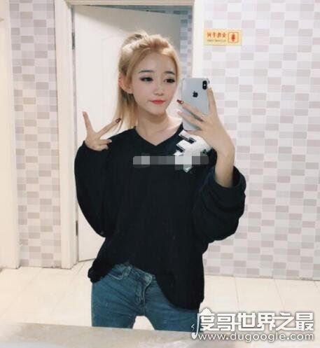 快手小伊伊个人资料简介,快手超人气一姐(与琦琦牌公开秀恩爱)