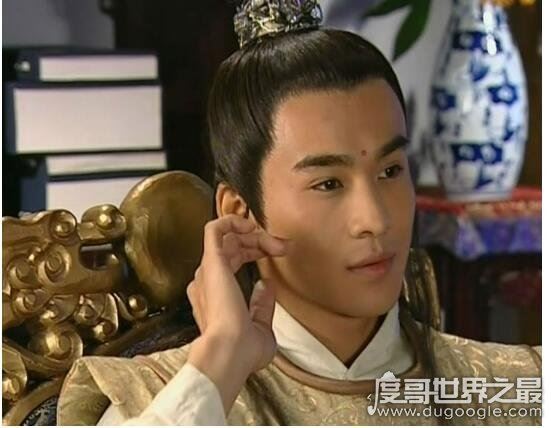 乔振宇个人资料，出道多年零绯闻现在一家四口幸福甜蜜