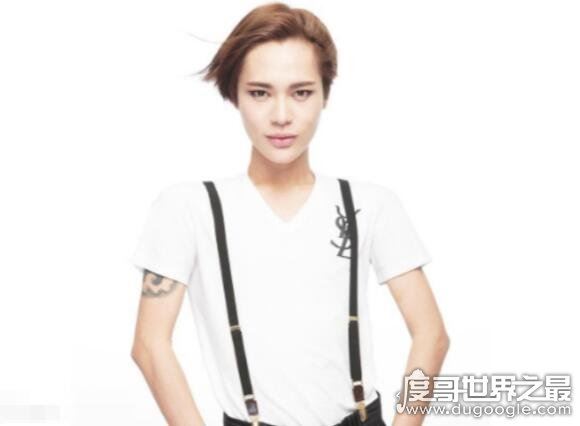 时诗个人资料简介，是一位超级美艳漂亮的男模特、演员