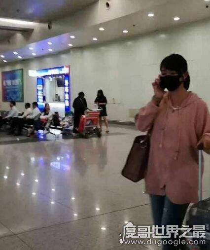 卓依婷现状，清纯可人形象荡然无存(隐婚多年现在已为人母)