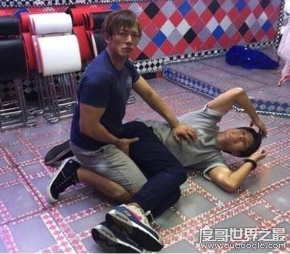 男女侧入体位姿势图解，最适合孕妇的一种姿势(简单易学)