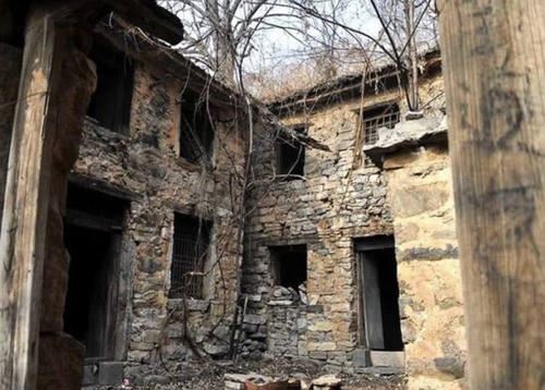 河南封门村灵异事件，驴友的真实记录（探险故事）