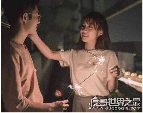 摸男生哪里他会心动，男生这几个部位如果不爱请别乱摸