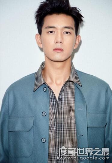 李现12厘米说的是啥,李现微博原名“李现ing12厘米”(别想歪了)