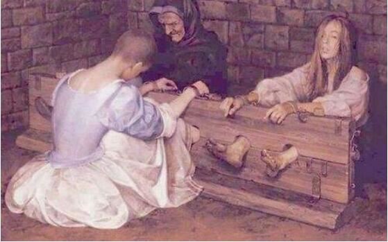 中国20大古代酷刑,满清十大酷刑最变态(胆小勿入)