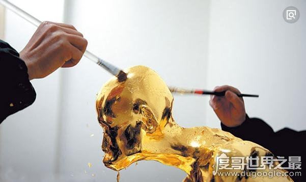 揭秘九华山肉身菩萨不腐真相,坐缸三年后不腐塑金身成“肉身佛”