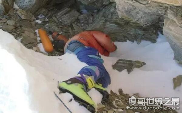 登山者遇到珠峰上的灵异事件，可能存在神秘人（至今说法众多）
