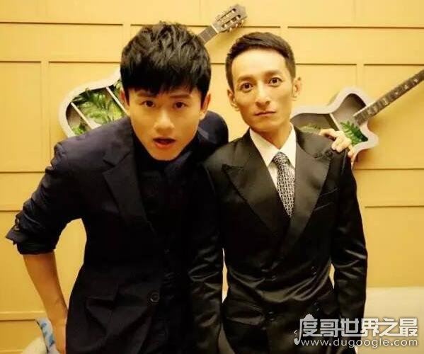 李维嘉得艾滋被证实是扯淡，脖子红点只是夏季正常的红疹