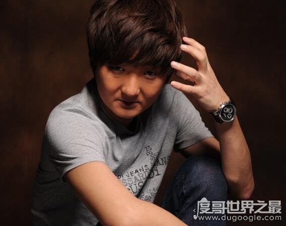 中国十大丑男,王大治名列榜首(陈冠希竟然也榜上有名)