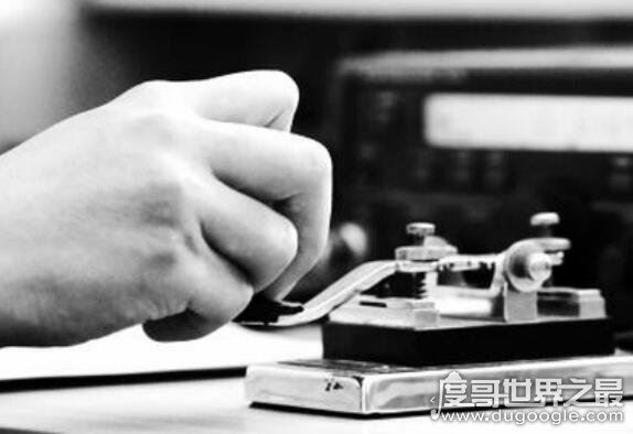 电报的发明者是谁，美国著名画家莫尔斯(改变了世界的通信方式)
