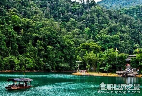 中国第一个自然保护区，鼎湖山国家级自然保护区(成立于1956年)