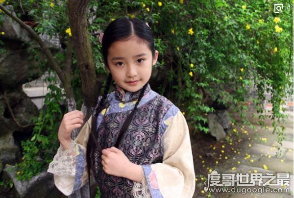 少年芈月的扮演者柴蔚，00后童星私下打扮成熟惹争议