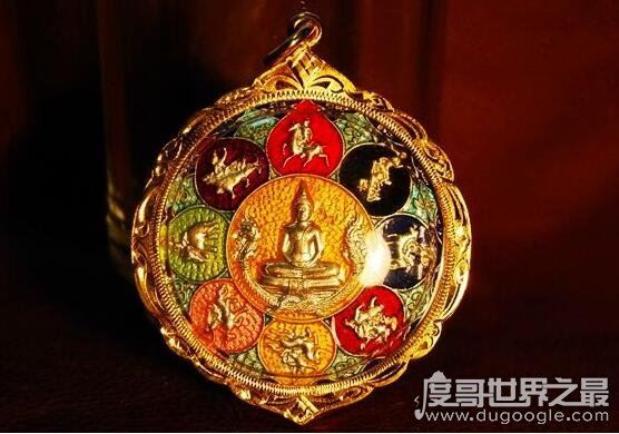 泰国佛牌极度危险，尸油制作的泰国佛牌不要碰(会折寿)