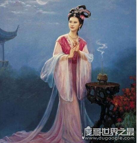 闭月羞花中的闭月是谁，指的是貂蝉(形容貂蝉美貌将月亮比下去)