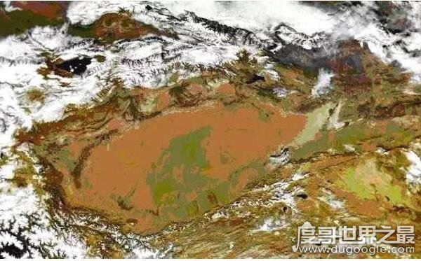 中国海拔最高的盆地,青海柴达木盆地(海拔2600米)