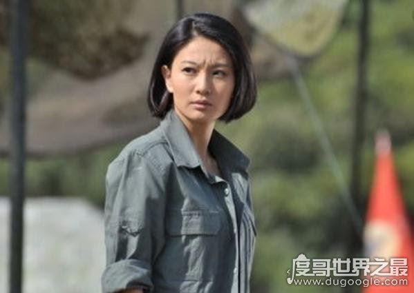 盘点侯梦莎演过的电视剧，剧中的“铁娘子”戏外是个随性女孩