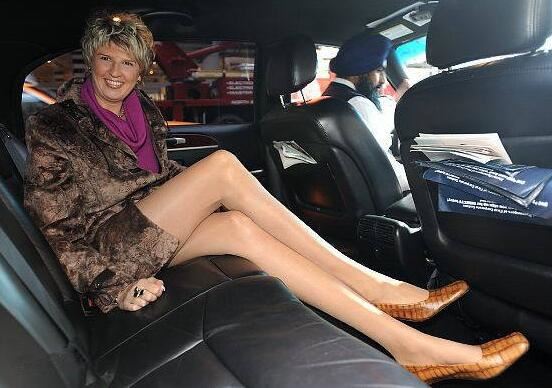 世界第一长腿小姐，俄罗斯美女腿长1.32米获吉尼斯认证