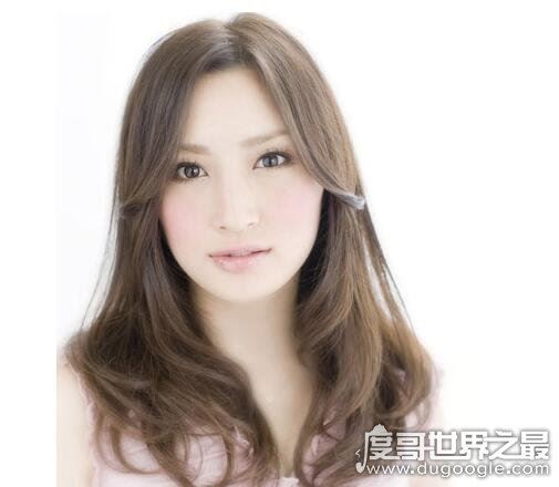 国字脸适合什么发型，盘点几种好看时尚又能修饰脸形的发型