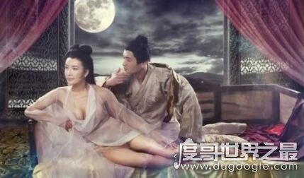 中国十大顶级古装三级片,玉蒲团系列最为经典香艳美女众多