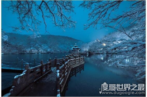 欧阳修诗中的醉翁亭在哪里,在安徽滁州市西南的琅琊山上