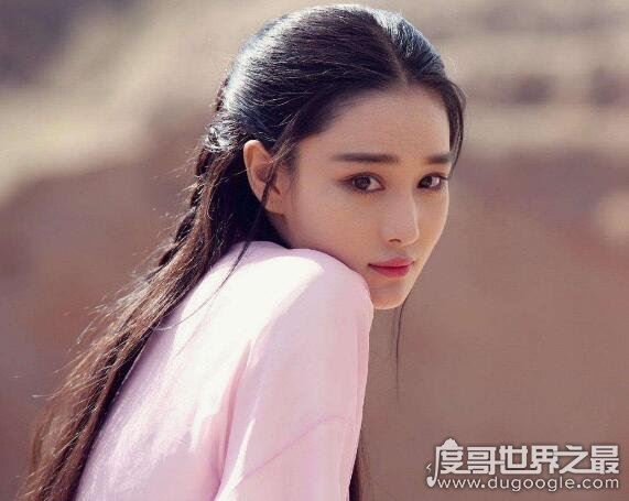 李晨前女友大盘点，个个漂亮且身材好(他的女人缘令人羡慕)