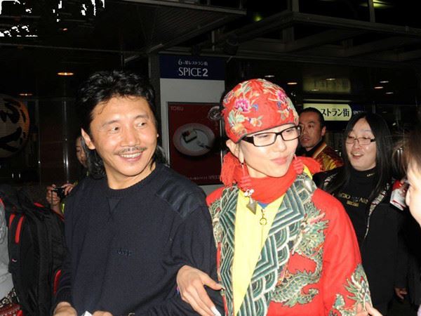 孔雀公主杨丽萍不孕不育，杨丽萍老公刘淳晴不离不弃