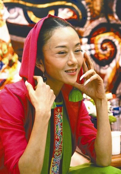 孔雀公主杨丽萍不孕不育，杨丽萍老公刘淳晴不离不弃