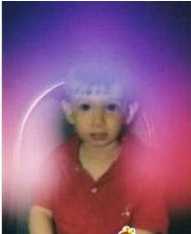 揭秘深蓝孩童真相，火星男孩波力斯卡拥有神奇的预言之术