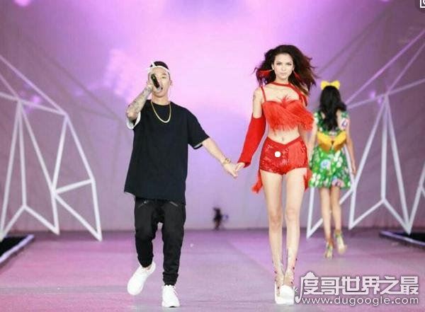 天使之路Naomi康雅馨被曝整容，上海姑娘却长着一副欧美范儿的脸