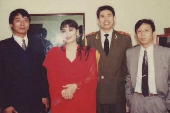 殷秀梅老公程志离婚原因，现任法国总裁菲利普