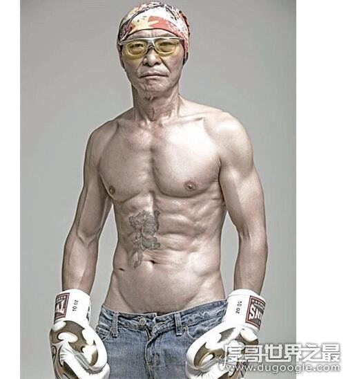 人鱼线是什么，男性生理现象(腹肌下半部接近骨盆上方的V形线条)