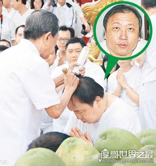 泰国白龙王是谁，我国香港娱乐圈大佬竟都是他的信徒