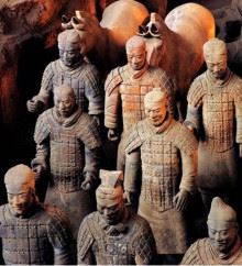 世界十大古墓，里面都有什么稀世珍宝（中国占两个）