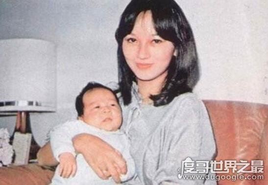 赵雅芝老公是谁,前夫黄汉伟现任黄锦燊天壤之别