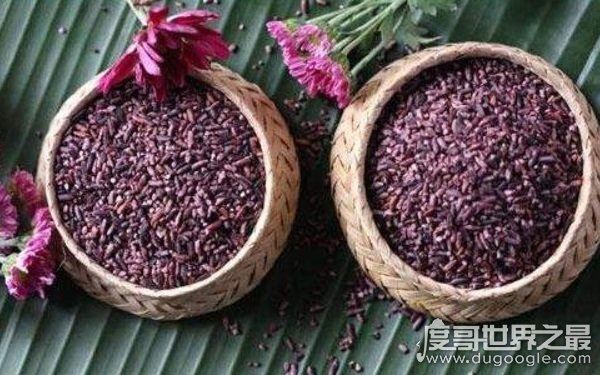 色泽红润软糯香甜，8000元一斤的大米（玉田胭脂米）