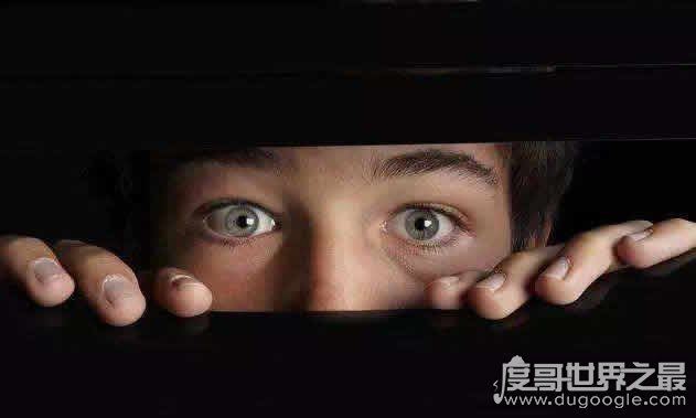 《十宗罪》之玉米男孩，密集恐怖症看了受不了(附带玉米男孩照片)