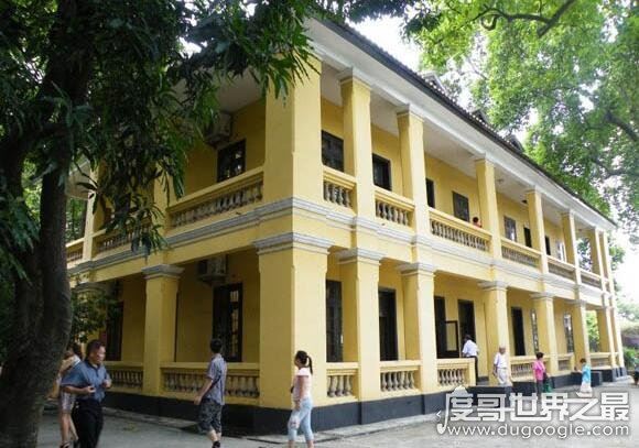 民国时期黄埔军校在哪里,在广东省广州市黄埔区长洲岛内
