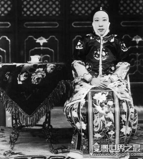 袁世凯的后代都有谁，一妻九妾所以子女成群