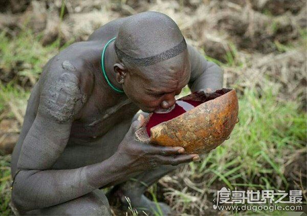 世界上最奇葩的民族,世界十大奇葩民族(颠覆你的认知)