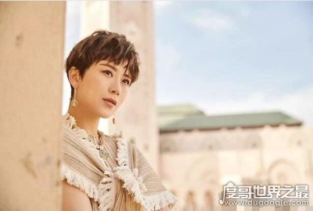 海清老公是谁，圈外某银行高管(两人从小青梅竹马感情深厚)