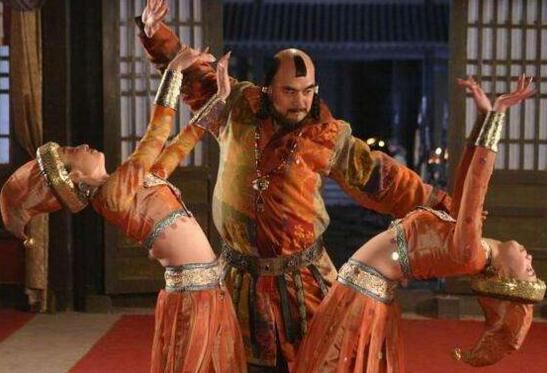 历史上安禄山怎么死的，被贴身太监和亲儿子杀死