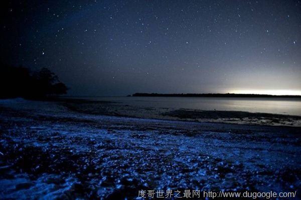 世界上最浪漫迷人的十大海滩排行榜