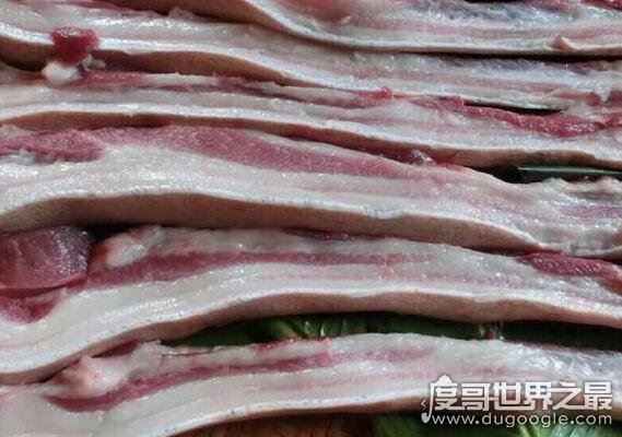 回族为什么不吃猪肉,因为信仰原因(他们认为猪是不洁之物)