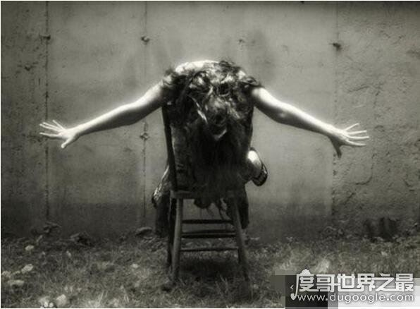 禁曲黑色星期天原版试听，黑色星期天歌词鉴赏(看了不要自杀)