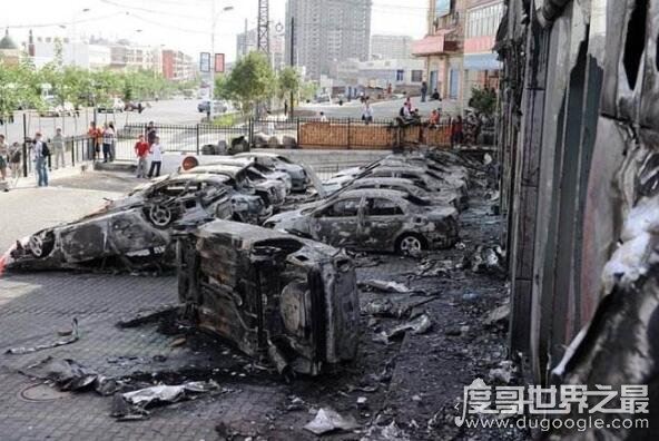 新疆巴楚暴力恐怖事件,家族暴恐团伙造成15人死亡2人受伤
