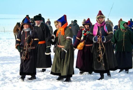 中国56个民族有哪些，中国56个民族名称大全